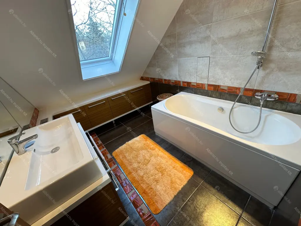 Kiadó albérlet 500000 Ft/hó áron: Budapest, II. kerület  Cseppkő utca. Mérete: 80 nm, 2 szobás | Alberlet.hu - 6681732