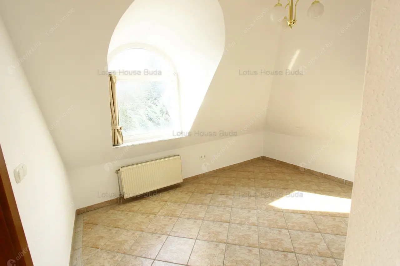 Kiadó albérlet 650000 Ft/hó áron: Budapest, II. kerület  Cserje utca. Mérete: 124 nm, 4 szobás | Alberlet.hu - 6458713