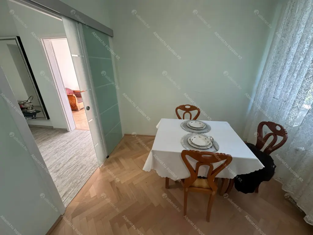 Kiadó albérlet 729000 Ft/hó áron: Budapest, II. kerület  Endrődi Sándor utca. Mérete: 120 nm, 4 szobás | Alberlet.hu - 6691373