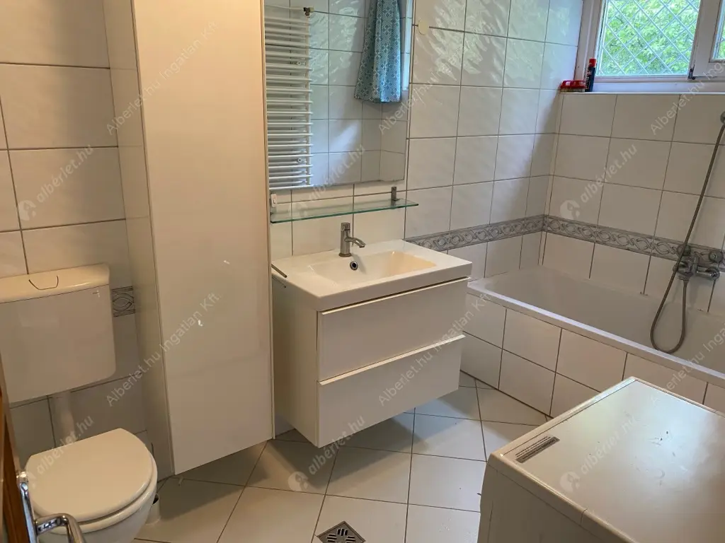 Kiadó albérlet 330000 Ft/hó áron: Budapest, II. kerület  Endrődi Sándor utca. Mérete: 62 nm, 3 szobás | Alberlet.hu - 6592702