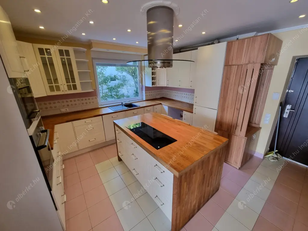 Kiadó albérlet 348000 Ft/hó áron: Budapest, II. kerület  Endrődi Sándor utca. Mérete: 71 nm, 2 szobás | Alberlet.hu - 6565168