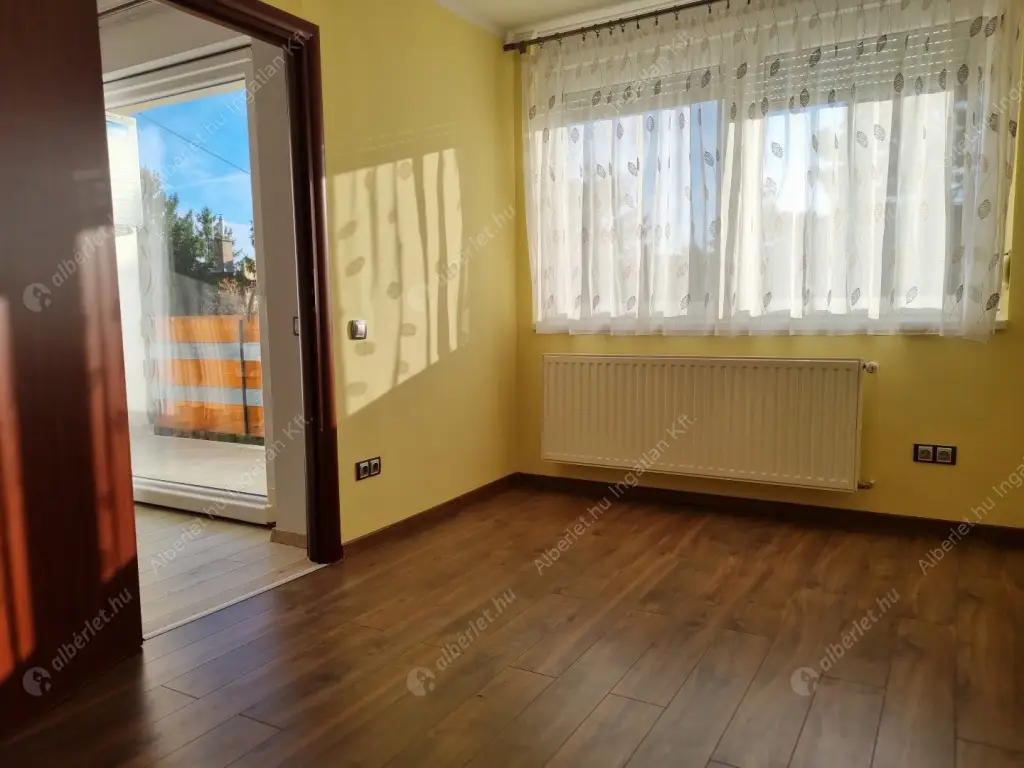 Kiadó albérlet 348000 Ft/hó áron: Budapest, II. kerület  Endrődi Sándor utca. Mérete: 71 nm, 2 szobás | Alberlet.hu - 6565171