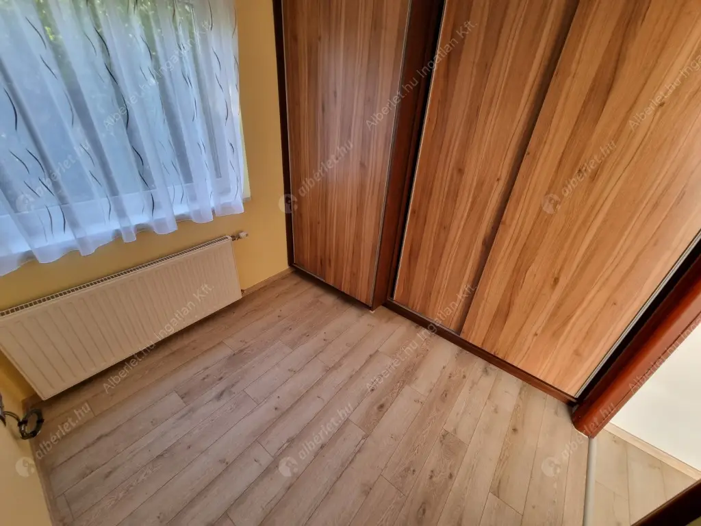 Kiadó albérlet 348000 Ft/hó áron: Budapest, II. kerület  Endrődi Sándor utca. Mérete: 71 nm, 2 szobás | Alberlet.hu - 6565176