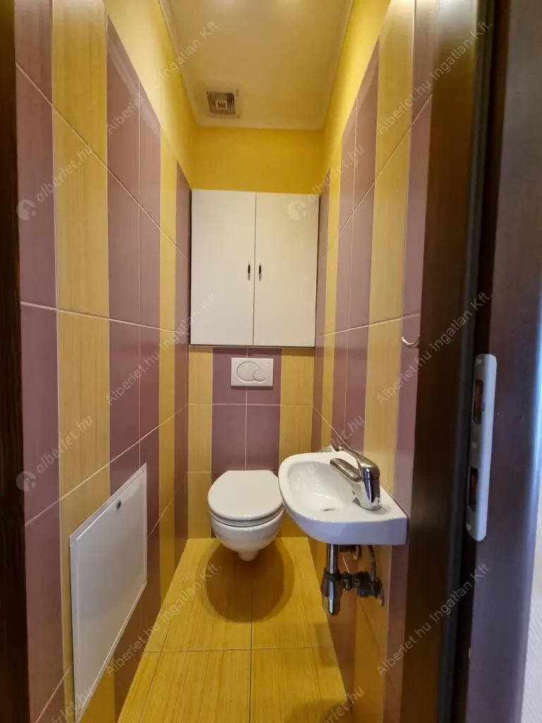 Kiadó albérlet 348000 Ft/hó áron: Budapest, II. kerület  Endrődi Sándor utca. Mérete: 71 nm, 2 szobás | Alberlet.hu - 6565179