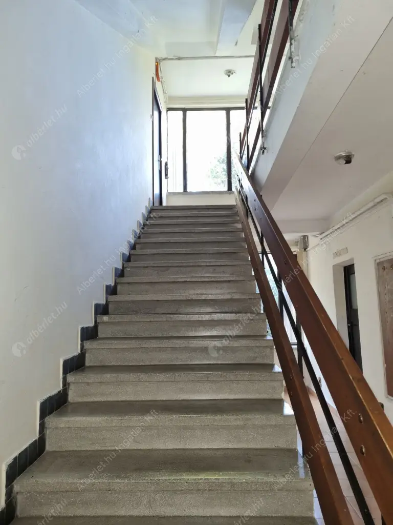 Kiadó albérlet 348000 Ft/hó áron: Budapest, II. kerület  Endrődi Sándor utca. Mérete: 71 nm, 2 szobás | Alberlet.hu - 6565180