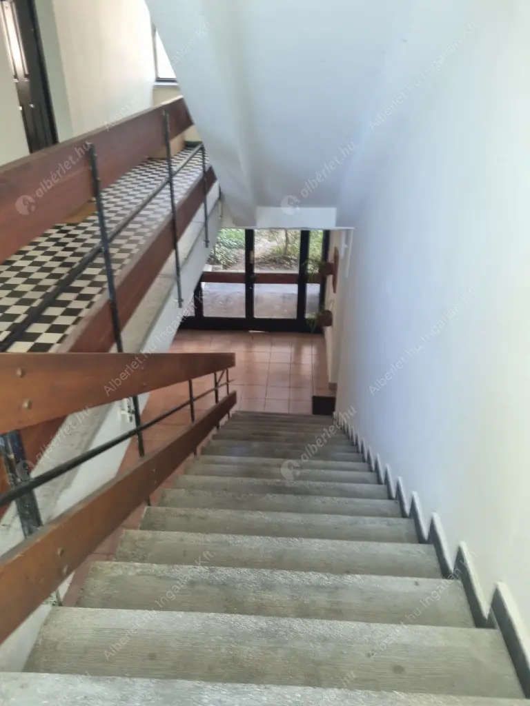 Kiadó albérlet 348000 Ft/hó áron: Budapest, II. kerület  Endrődi Sándor utca. Mérete: 71 nm, 2 szobás | Alberlet.hu - 6565186