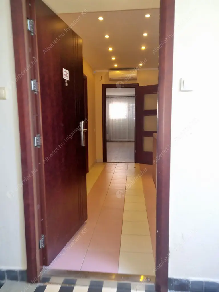 Kiadó albérlet 348000 Ft/hó áron: Budapest, II. kerület  Endrődi Sándor utca. Mérete: 71 nm, 2 szobás | Alberlet.hu - 6565187
