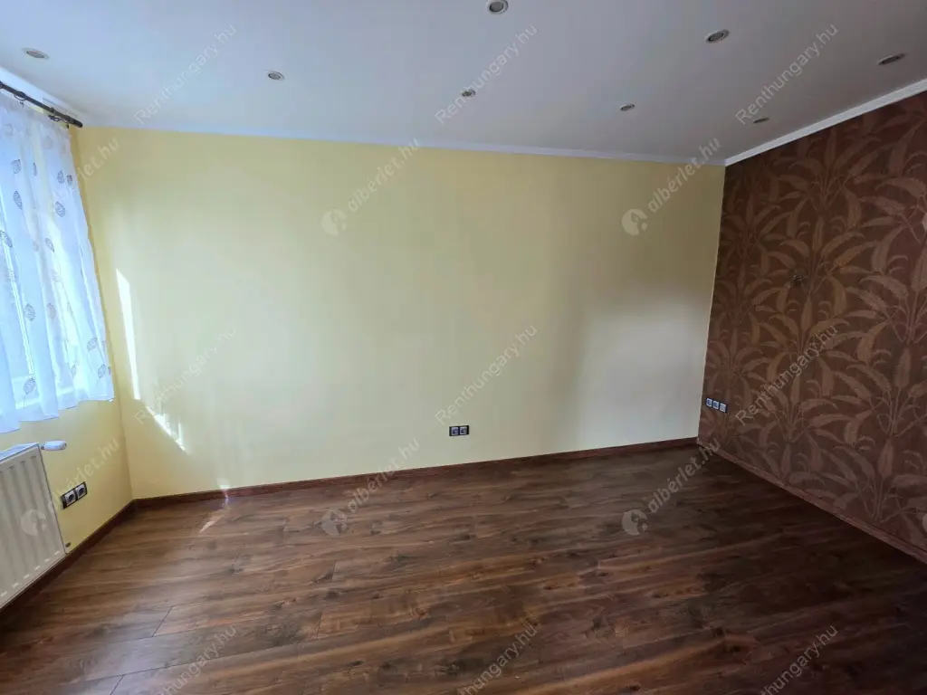 Kiadó albérlet 348000 Ft/hó áron: Budapest, II. kerület  Endrődi Sándor utca. Mérete: 71 nm, 2 szobás | Alberlet.hu - 6561996