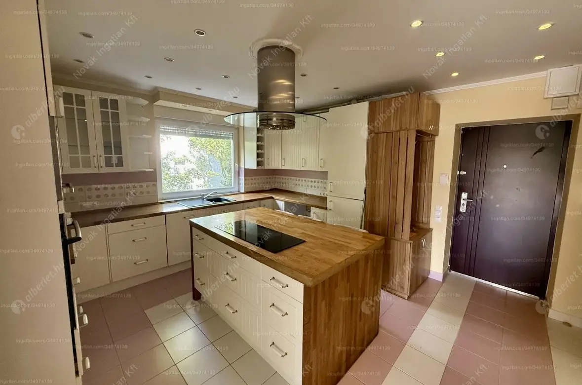 Kiadó albérlet 349000 Ft/hó áron: Budapest, II. kerület  Endrődi Sándor utca. Mérete: 71 nm, 2 szobás | Alberlet.hu - 6557105