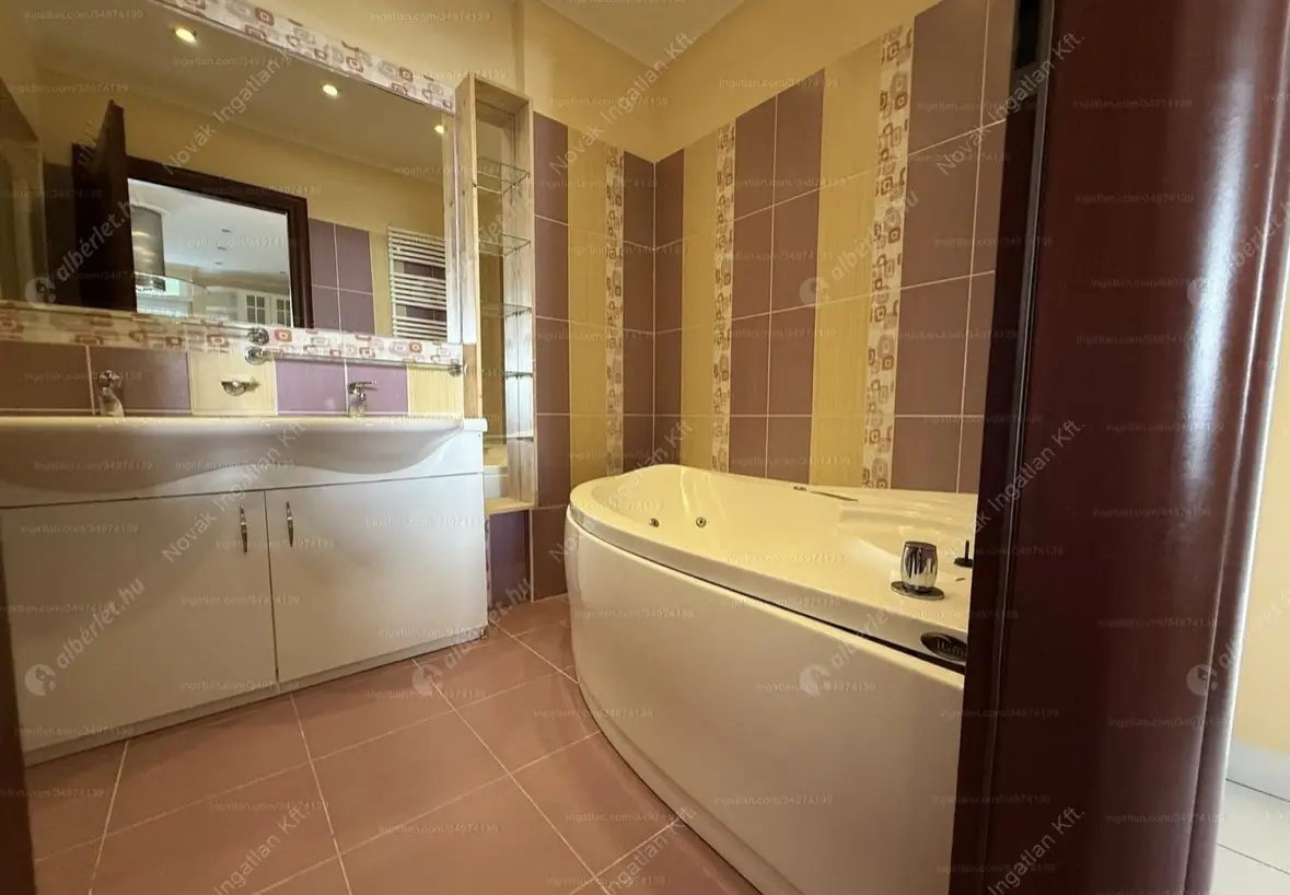 Kiadó albérlet 349000 Ft/hó áron: Budapest, II. kerület  Endrődi Sándor utca. Mérete: 71 nm, 2 szobás | Alberlet.hu - 6557106