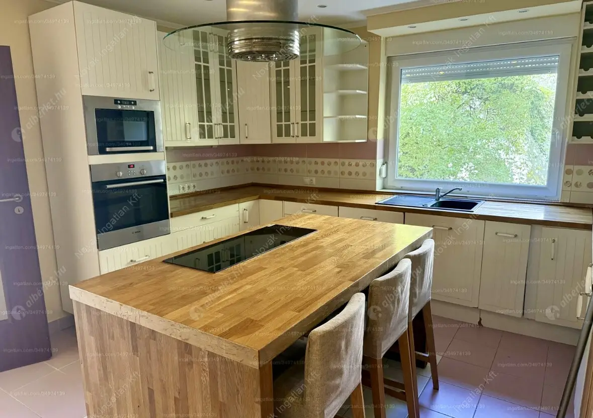 Kiadó albérlet 349000 Ft/hó áron: Budapest, II. kerület  Endrődi Sándor utca. Mérete: 71 nm, 2 szobás | Alberlet.hu - 6557108