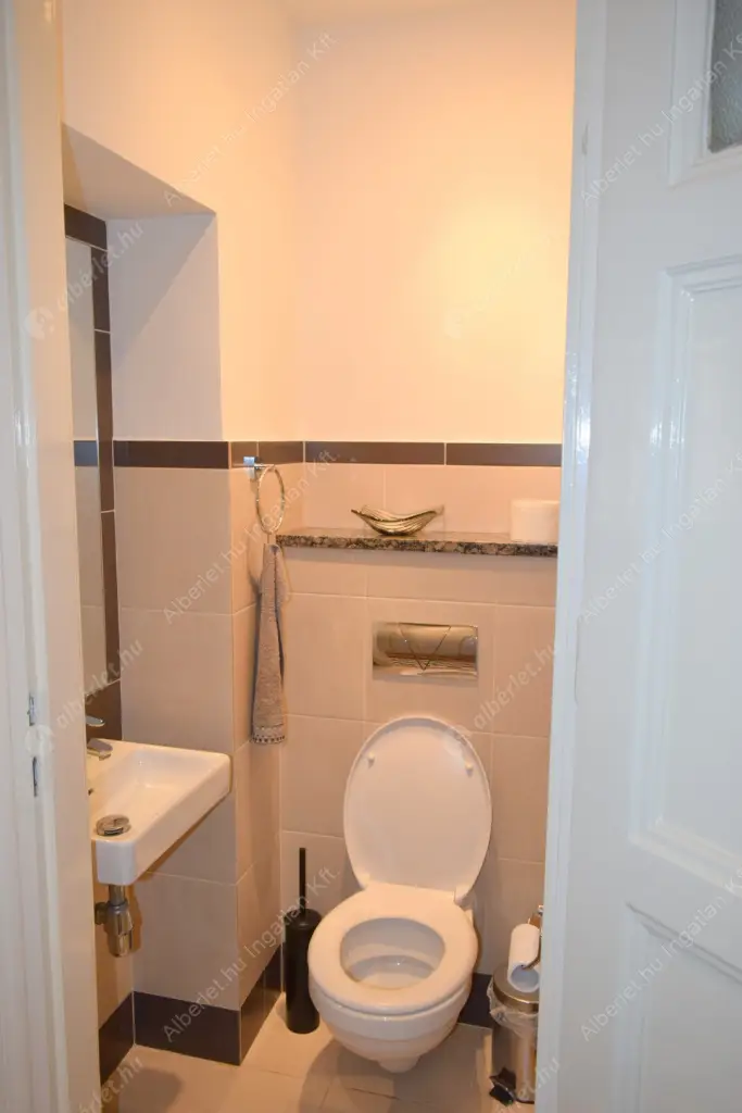 Kiadó albérlet 1368000 Ft/hó áron: Budapest, II. kerület  Érmelléki utca. Mérete: 155 nm, 3 szobás | Alberlet.hu - 6625305