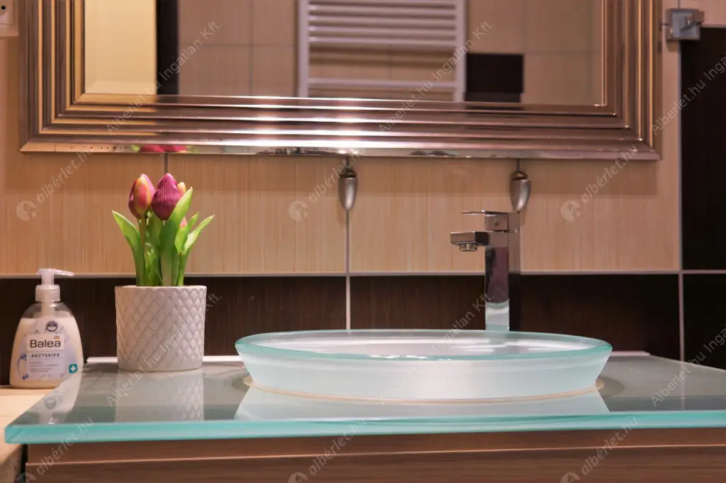 Kiadó albérlet 618000 Ft/hó áron: Budapest, II. kerület  Erőd utca. Mérete: 130 nm, 4 szobás | Alberlet.hu - 6519561