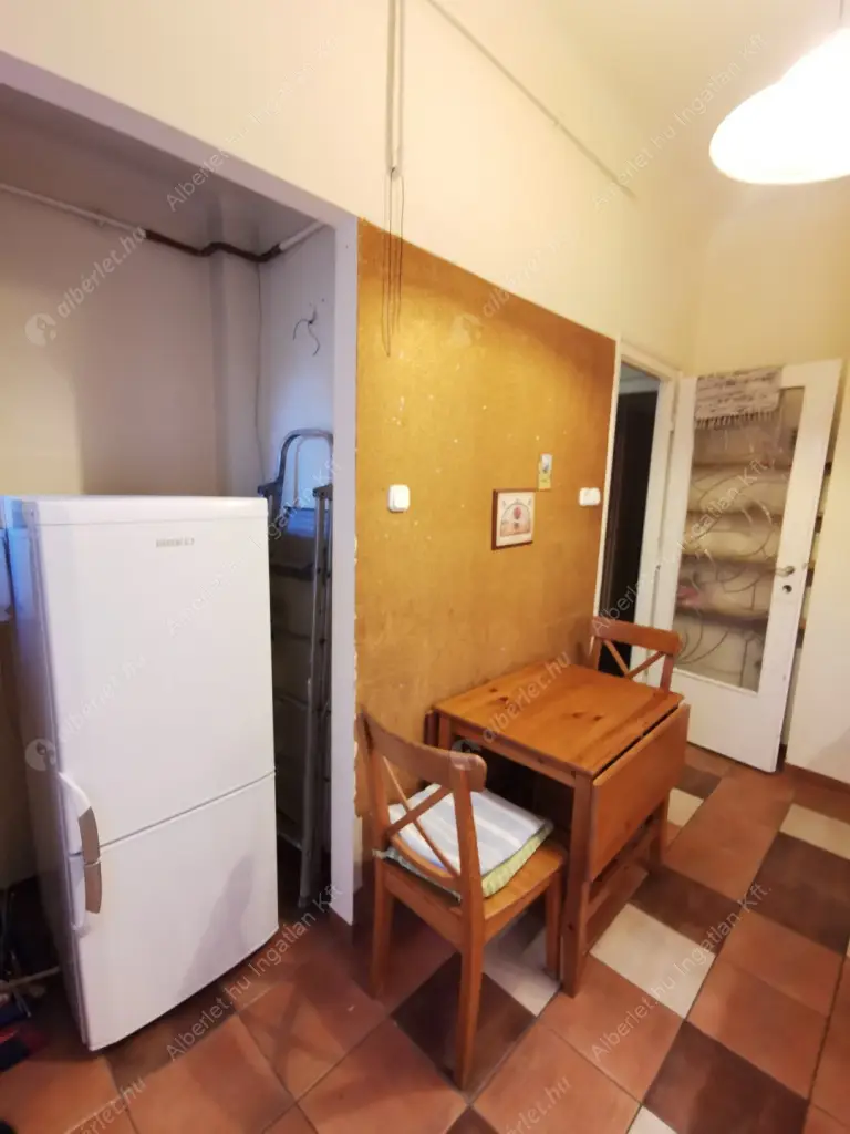 Kiadó albérlet 250000 Ft/hó áron: Budapest, II. kerület  Fazekas utca. Mérete: 56 nm, 2 szobás | Alberlet.hu - 6569070