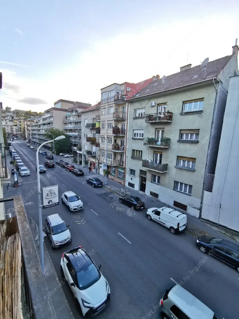 Kiadó albérlet 250000 Ft/hó áron: Budapest, II. kerület  Fazekas utca. Mérete: 56 nm, 2 szobás | Alberlet.hu - 6569071