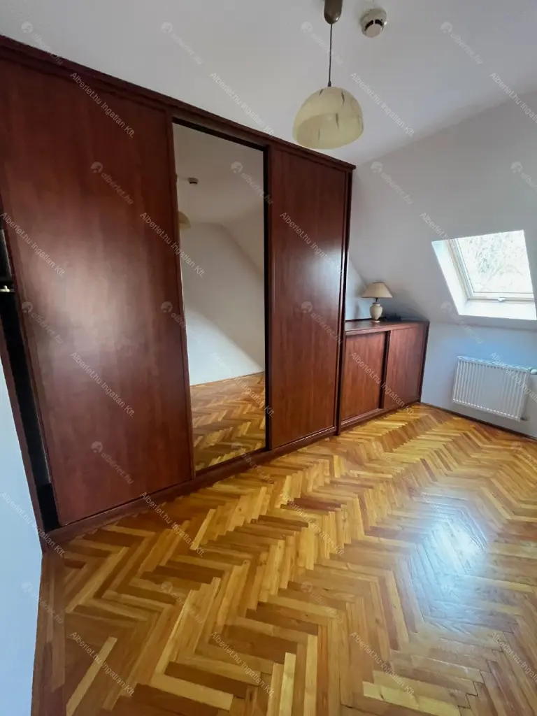 Kiadó albérlet 760000 Ft/hó áron: Budapest, II. kerület  Felső Zöldmáli út. Mérete: 107 nm, 5 szobás | Alberlet.hu - 6671614