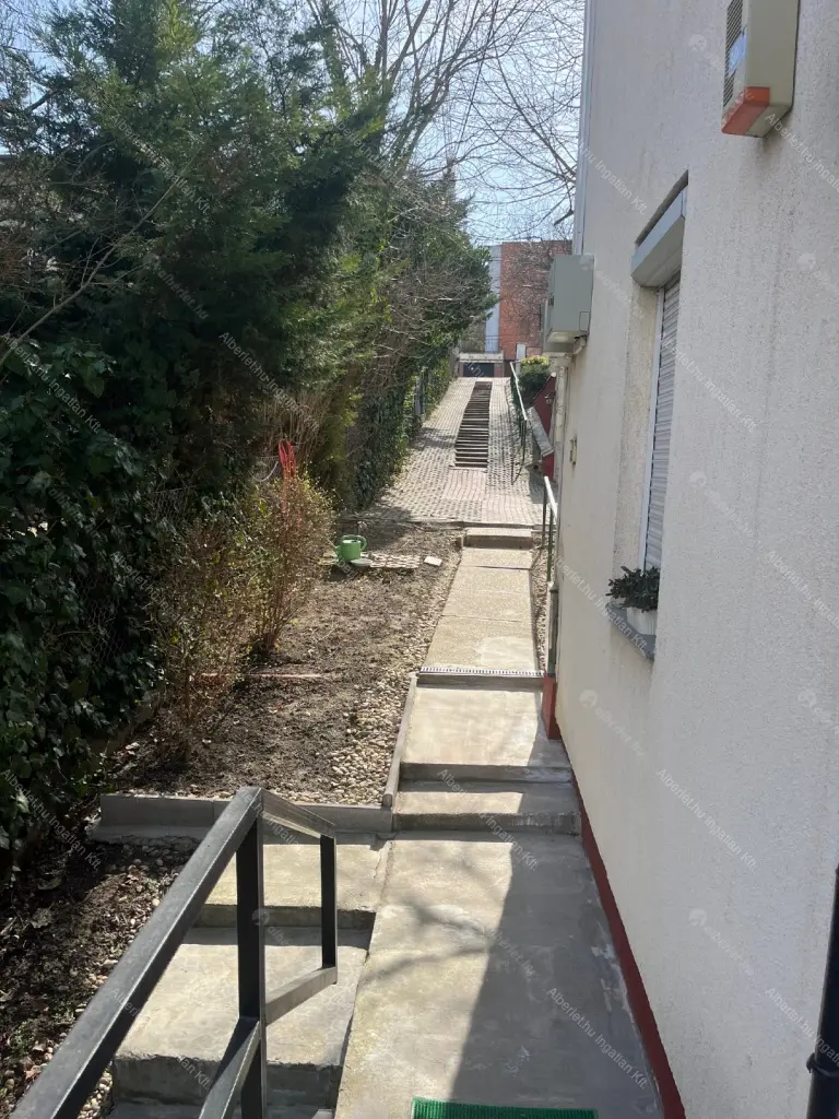 Kiadó albérlet 760000 Ft/hó áron: Budapest, II. kerület  Felső Zöldmáli út. Mérete: 107 nm, 5 szobás | Alberlet.hu - 6671619