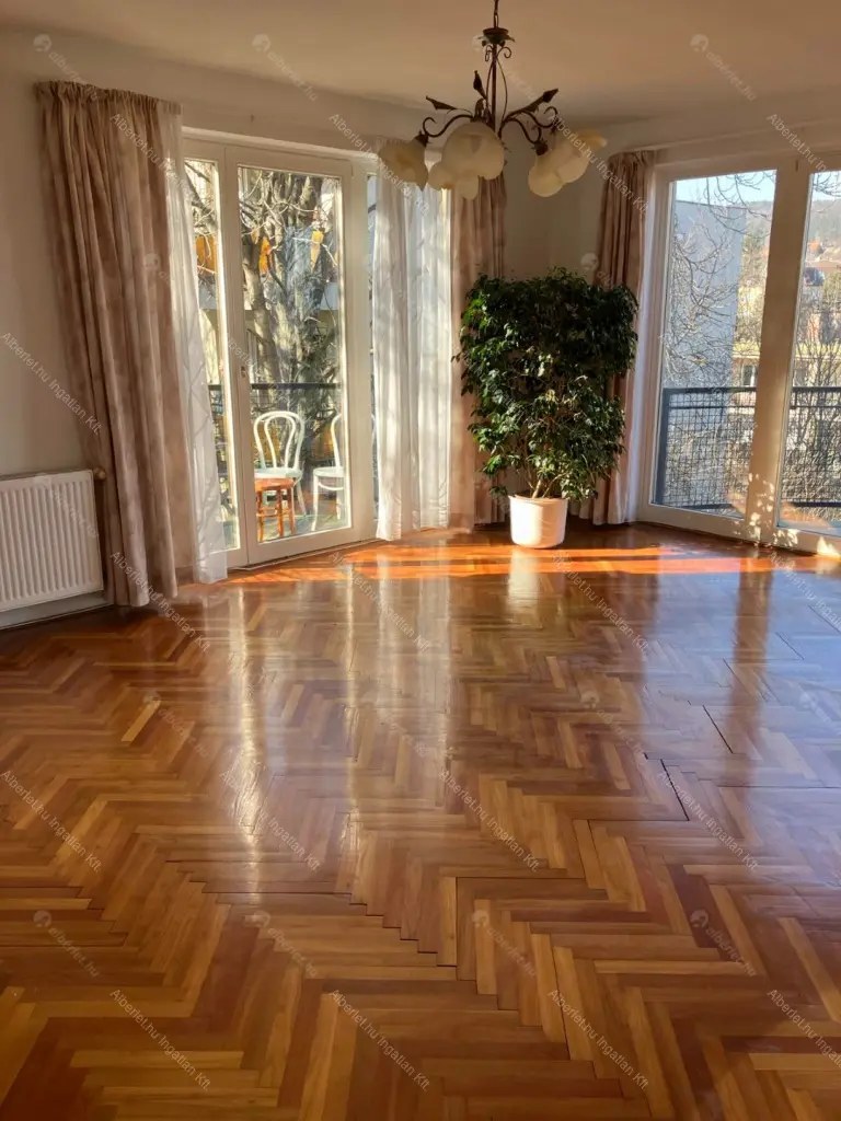 Kiadó albérlet 760000 Ft/hó áron: Budapest, II. kerület  Felső Zöldmáli út. Mérete: 107 nm, 5 szobás | Alberlet.hu - 6671622