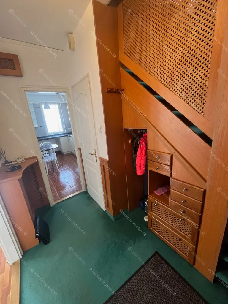 Kiadó albérlet 600000 Ft/hó áron: Budapest, II. kerület  Felső Zöldmáli út. Mérete: 107 nm, 5 szobás | Alberlet.hu - 6673529