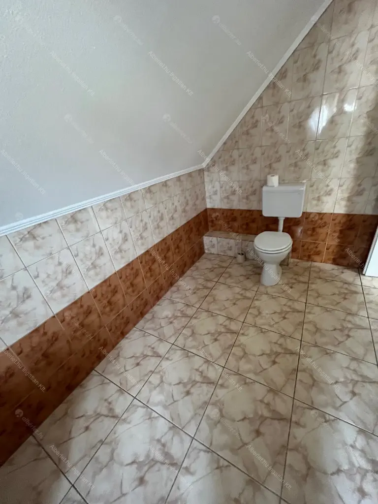 Kiadó albérlet 600000 Ft/hó áron: Budapest, II. kerület  Felső Zöldmáli út. Mérete: 107 nm, 5 szobás | Alberlet.hu - 6673540