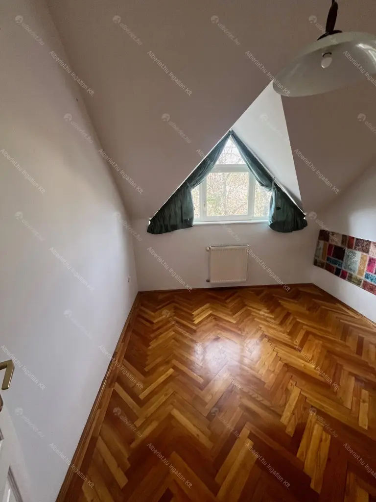 Kiadó albérlet 600000 Ft/hó áron: Budapest, II. kerület  Felső Zöldmáli út. Mérete: 107 nm, 5 szobás | Alberlet.hu - 6673544