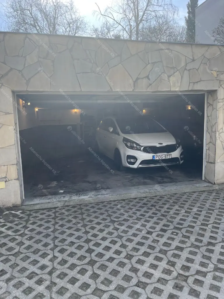 Kiadó albérlet 600000 Ft/hó áron: Budapest, II. kerület  Felső Zöldmáli út. Mérete: 107 nm, 5 szobás | Alberlet.hu - 6673553