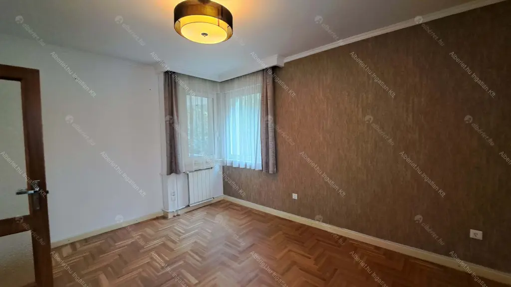 Kiadó albérlet 790000 Ft/hó áron: Budapest, II. kerület  Felső Zöldmáli út. Mérete: 185 nm, 3 szobás | Alberlet.hu - 6709056