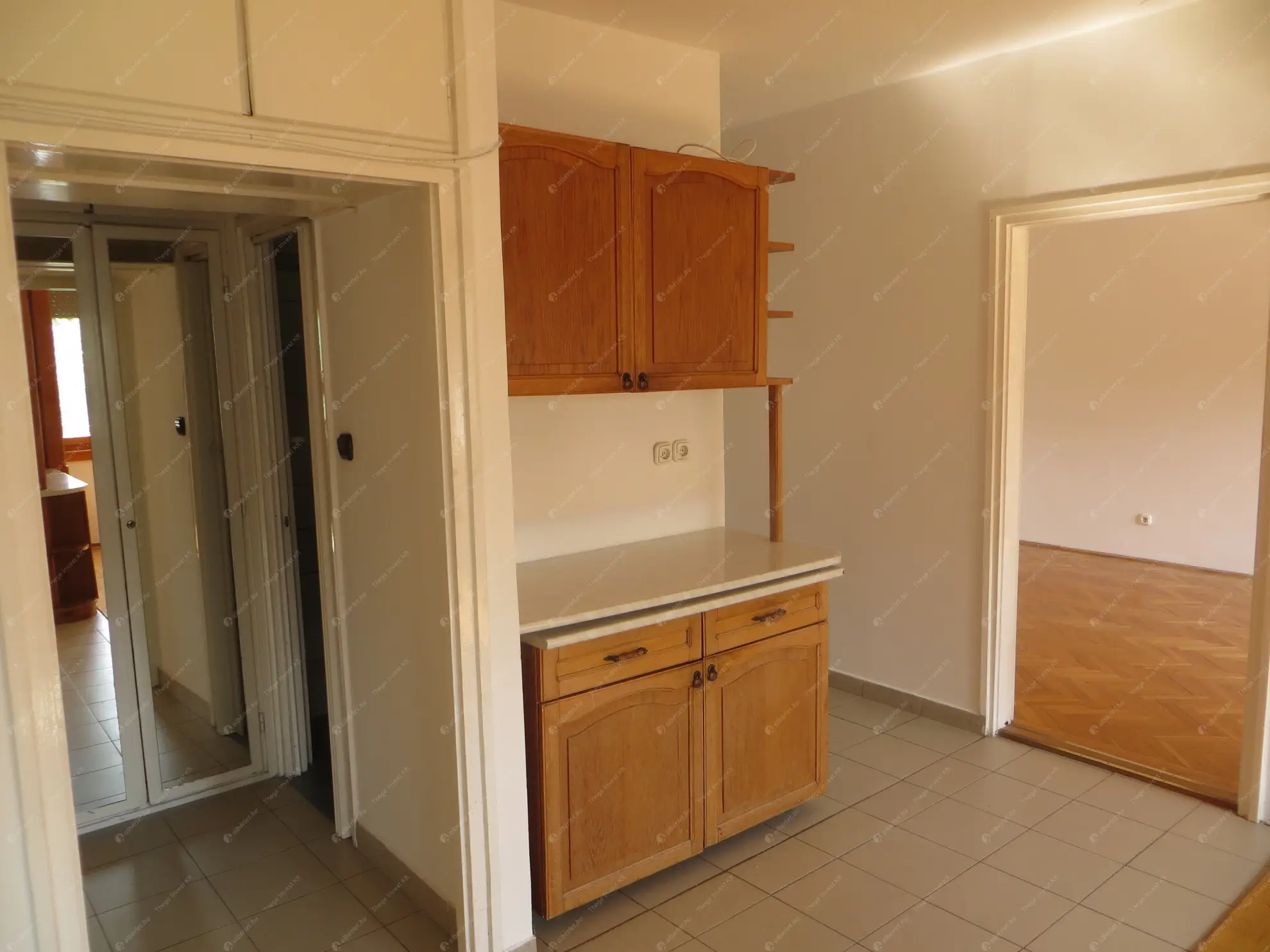 Kiadó albérlet 260000 Ft/hó áron: Budapest, II. kerület  Felső Zöldmáli út. Mérete: 64 nm, 3 szobás | Alberlet.hu - 6586128