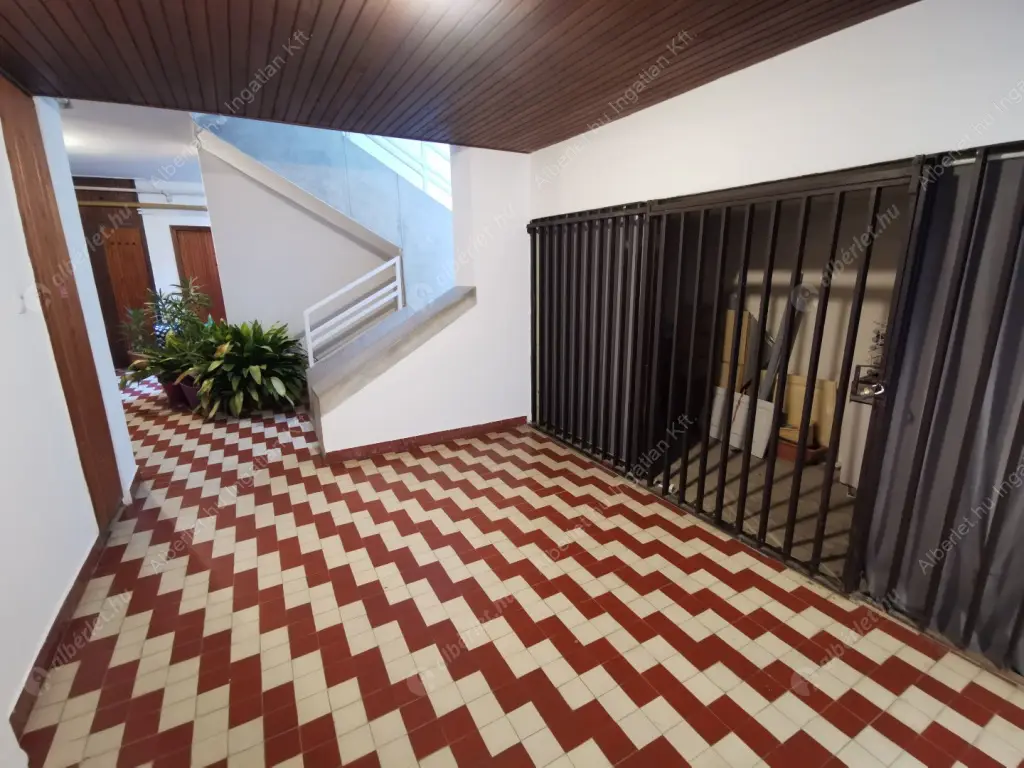 Kiadó albérlet 300000 Ft/hó áron: Budapest, II. kerület  Fenyves lejtő. Mérete: 54 nm, 2 szobás | Alberlet.hu - 6576717