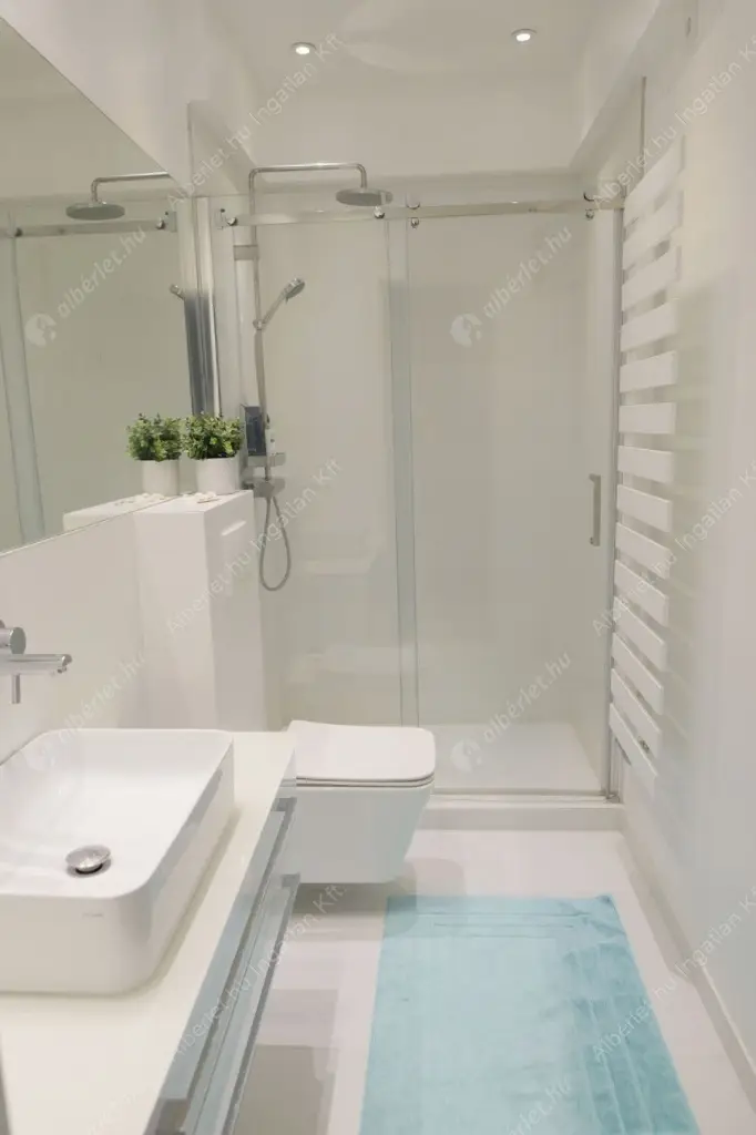 Kiadó albérlet 1400000 Ft/hó áron: Budapest, II. kerület  Fillér utca. Mérete: 153 nm, 5 szobás | Alberlet.hu - 6517437