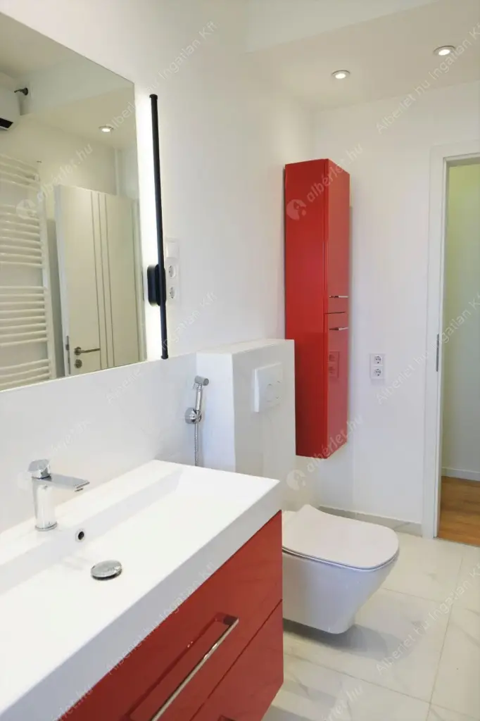 Kiadó albérlet 1400000 Ft/hó áron: Budapest, II. kerület  Fillér utca. Mérete: 153 nm, 5 szobás | Alberlet.hu - 6517440