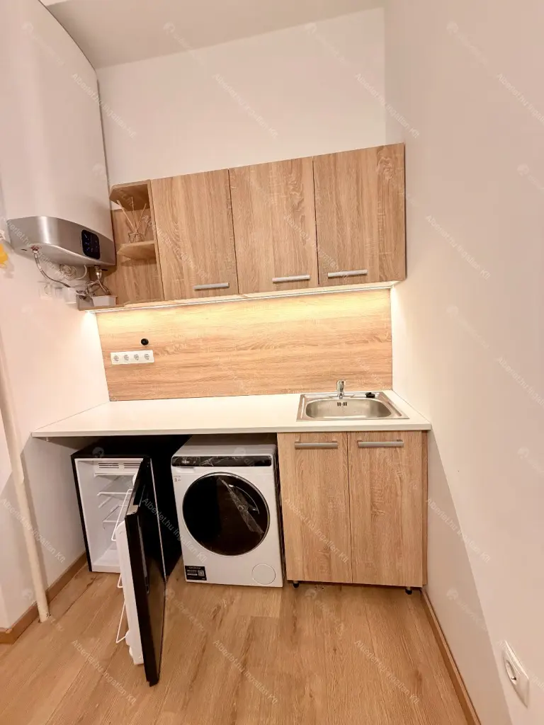 Kiadó albérlet 250000 Ft/hó áron: Budapest, II. kerület  Fillér utca. Mérete: 31 nm, 1 szobás | Alberlet.hu - 6673567