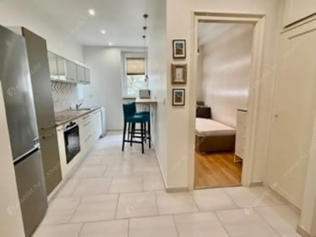 Kiadó albérlet 380000 Ft/hó áron: Budapest, II. kerület  Fillér utca. Mérete: 70 nm, 2 szobás | Alberlet.hu - 6619093