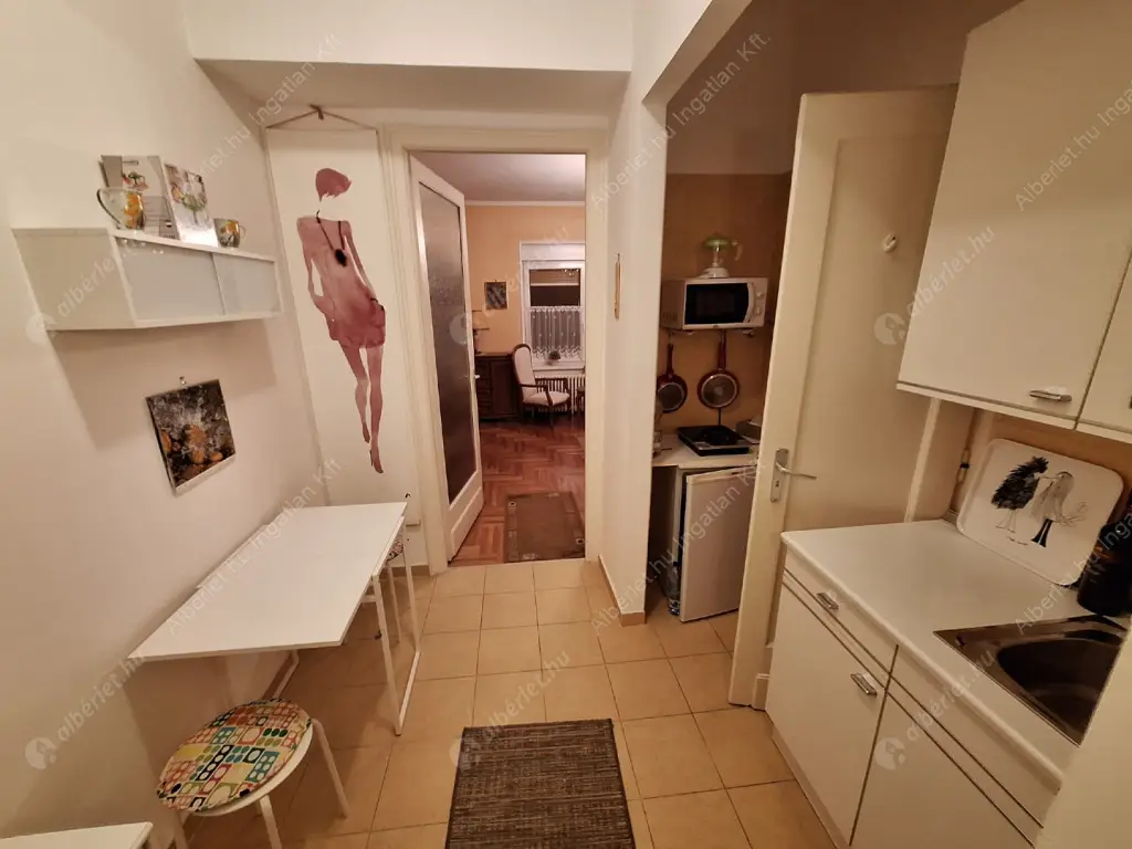 Kiadó albérlet 190000 Ft/hó áron: Budapest, II. kerület  Frankel Leó út. Mérete: 30 nm, 1 szobás | Alberlet.hu - 6630834