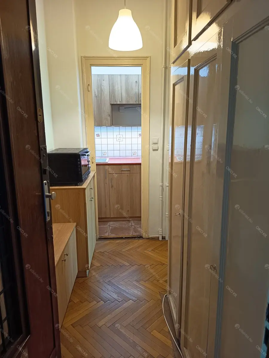 Kiadó albérlet 188000 Ft/hó áron: Budapest, II. kerület  Frankel Leó út. Mérete: 40 nm, 1 szobás | Alberlet.hu - 6659768