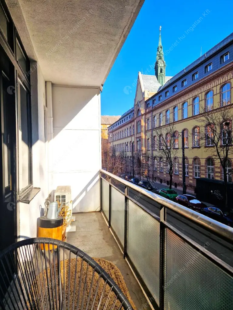 Kiadó albérlet 345000 Ft/hó áron: Budapest, II. kerület  Frankel Leó út. Mérete: 56 nm, 2 szobás | Alberlet.hu - 6633730