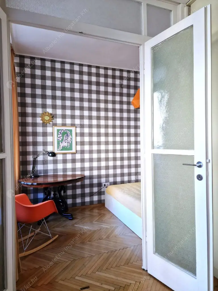 Kiadó albérlet 345000 Ft/hó áron: Budapest, II. kerület  Frankel Leó út. Mérete: 56 nm, 2 szobás | Alberlet.hu - 6633737