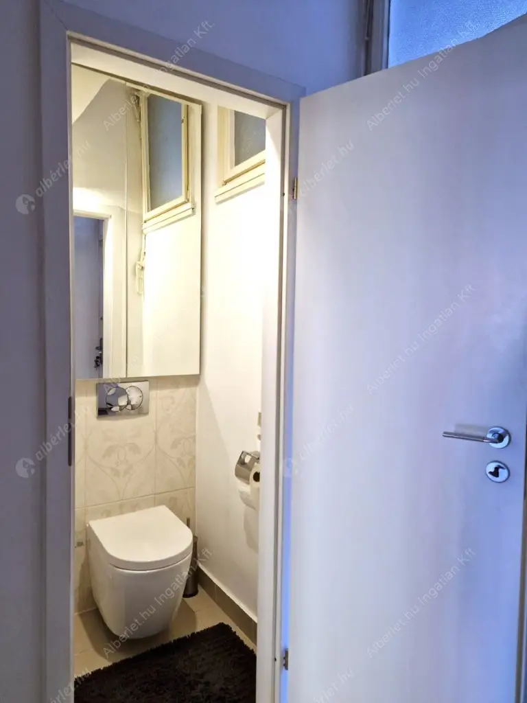 Kiadó albérlet 345000 Ft/hó áron: Budapest, II. kerület  Frankel Leó út. Mérete: 56 nm, 2 szobás | Alberlet.hu - 6633743