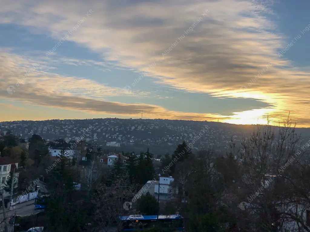 Kiadó albérlet 299000 Ft/hó áron: Budapest, II. kerület  Gábor Áron utca. Mérete: 51 nm, 1 szobás | Alberlet.hu - 6618040