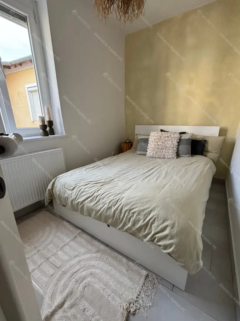 Kiadó albérlet 248000 Ft/hó áron: Budapest, II. kerület  Ganz utca. Mérete: 38 nm, 1 szobás | Alberlet.hu - 6689978