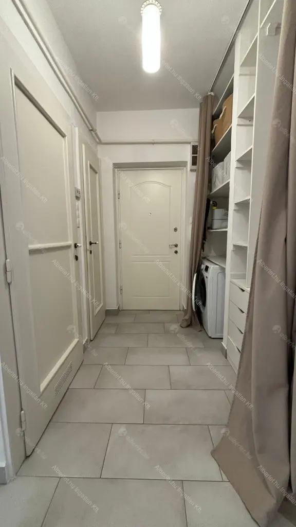 Kiadó albérlet 248000 Ft/hó áron: Budapest, II. kerület  Ganz utca. Mérete: 38 nm, 1 szobás | Alberlet.hu - 6689984