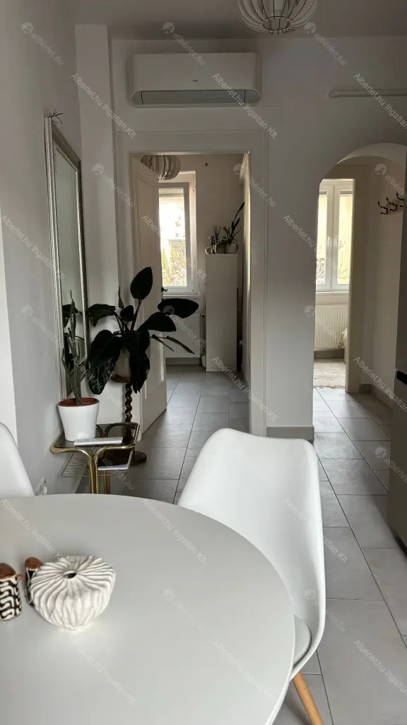 Kiadó albérlet 248000 Ft/hó áron: Budapest, II. kerület  Ganz utca. Mérete: 38 nm, 1 szobás | Alberlet.hu - 6689986