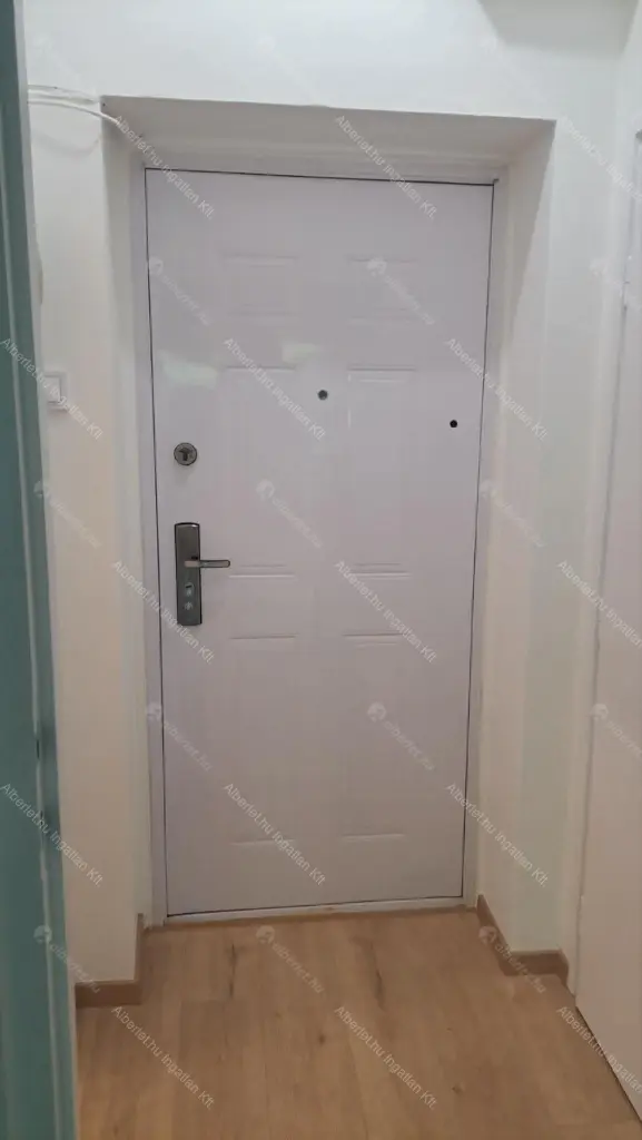 Kiadó albérlet 190000 Ft/hó áron: Budapest, II. kerület  Guyon köz. Mérete: 29 nm, 1 szobás | Alberlet.hu - 6708064