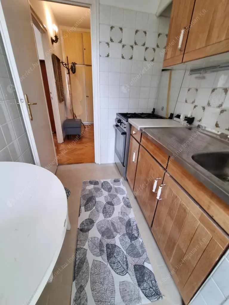 Kiadó albérlet 220000 Ft/hó áron: Budapest, II. kerület  Guyon Richárd utca. Mérete: 45 nm, 2 szobás | Alberlet.hu - 6571313