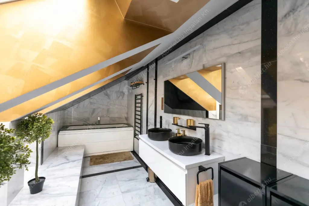 Kiadó albérlet 763000 Ft/hó áron: Budapest, II. kerület  Gyopár utca. Mérete: 110 nm, 3 szobás | Alberlet.hu - 6169899