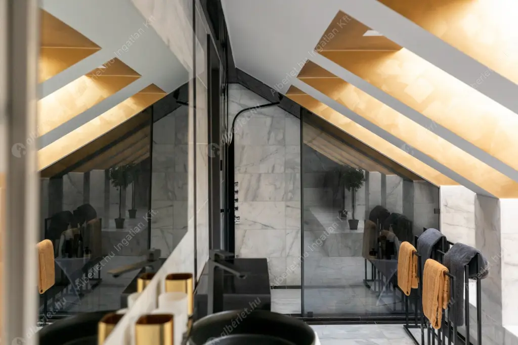 Kiadó albérlet 763000 Ft/hó áron: Budapest, II. kerület  Gyopár utca. Mérete: 110 nm, 3 szobás | Alberlet.hu - 6169901