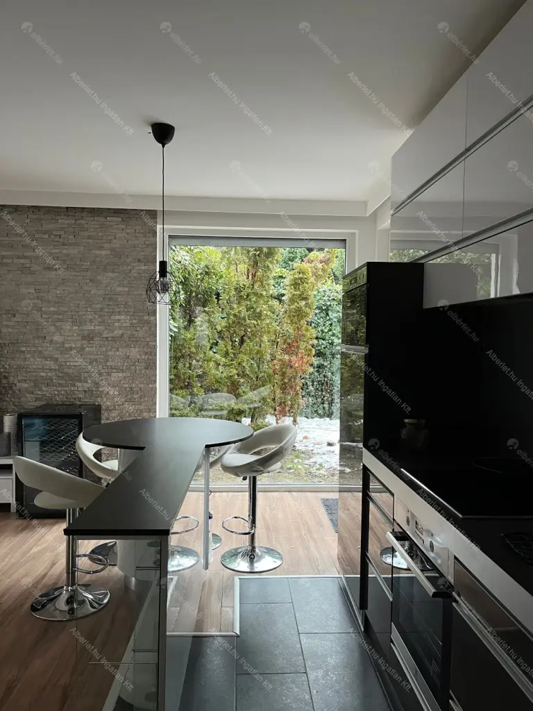 Kiadó albérlet 450000 Ft/hó áron: Budapest, II. kerület  Hankóczy Jenő utca. Mérete: 50 nm, 2 szobás | Alberlet.hu - 6697432