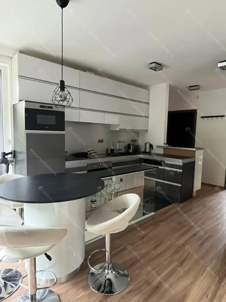 Kiadó albérlet 420000 Ft/hó áron: Budapest, II. kerület  Hankóczy Jenő utca. Mérete: 50 nm, 1 szobás | Alberlet.hu - 6703935