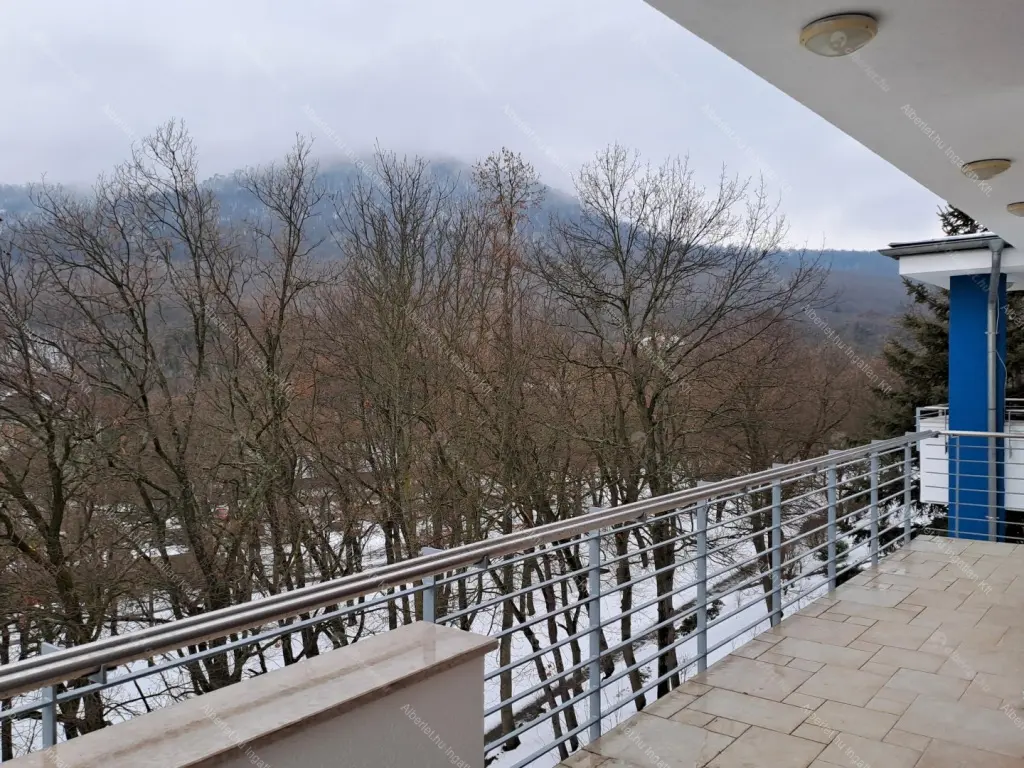 Kiadó albérlet 1400000 Ft/hó áron: Budapest, II. kerület  Hárshegyi út. Mérete: 120 nm, 4 szobás | Alberlet.hu - 6682631