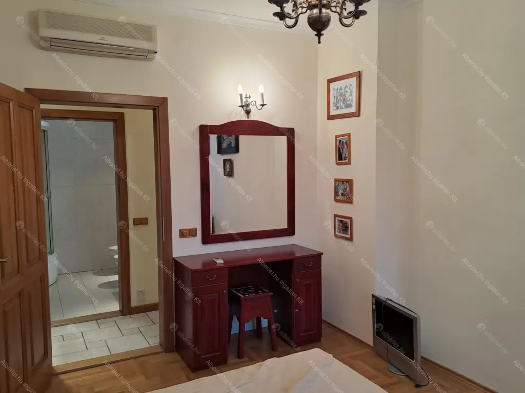 Kiadó albérlet 1400000 Ft/hó áron: Budapest, II. kerület  Hárshegyi út. Mérete: 120 nm, 4 szobás | Alberlet.hu - 6682637